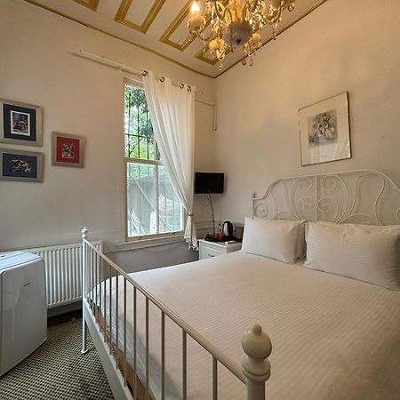 No16 Ada Hotel Adalar Ngoại thất bức ảnh