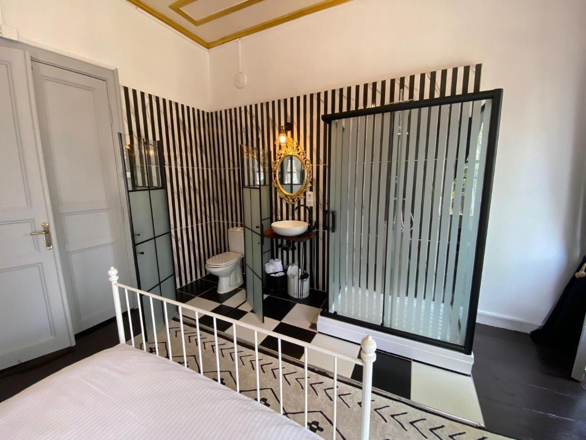 No16 Ada Hotel Adalar Ngoại thất bức ảnh
