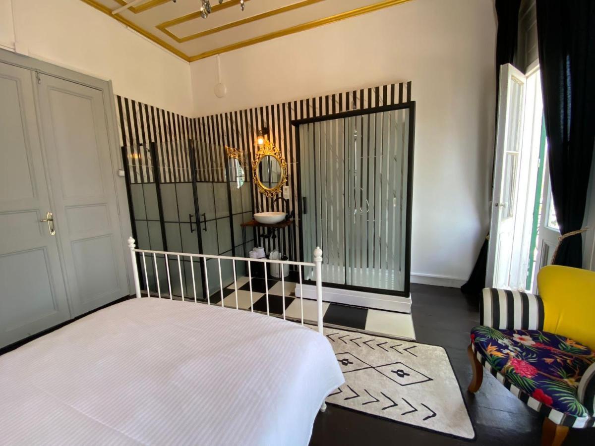 No16 Ada Hotel Adalar Ngoại thất bức ảnh