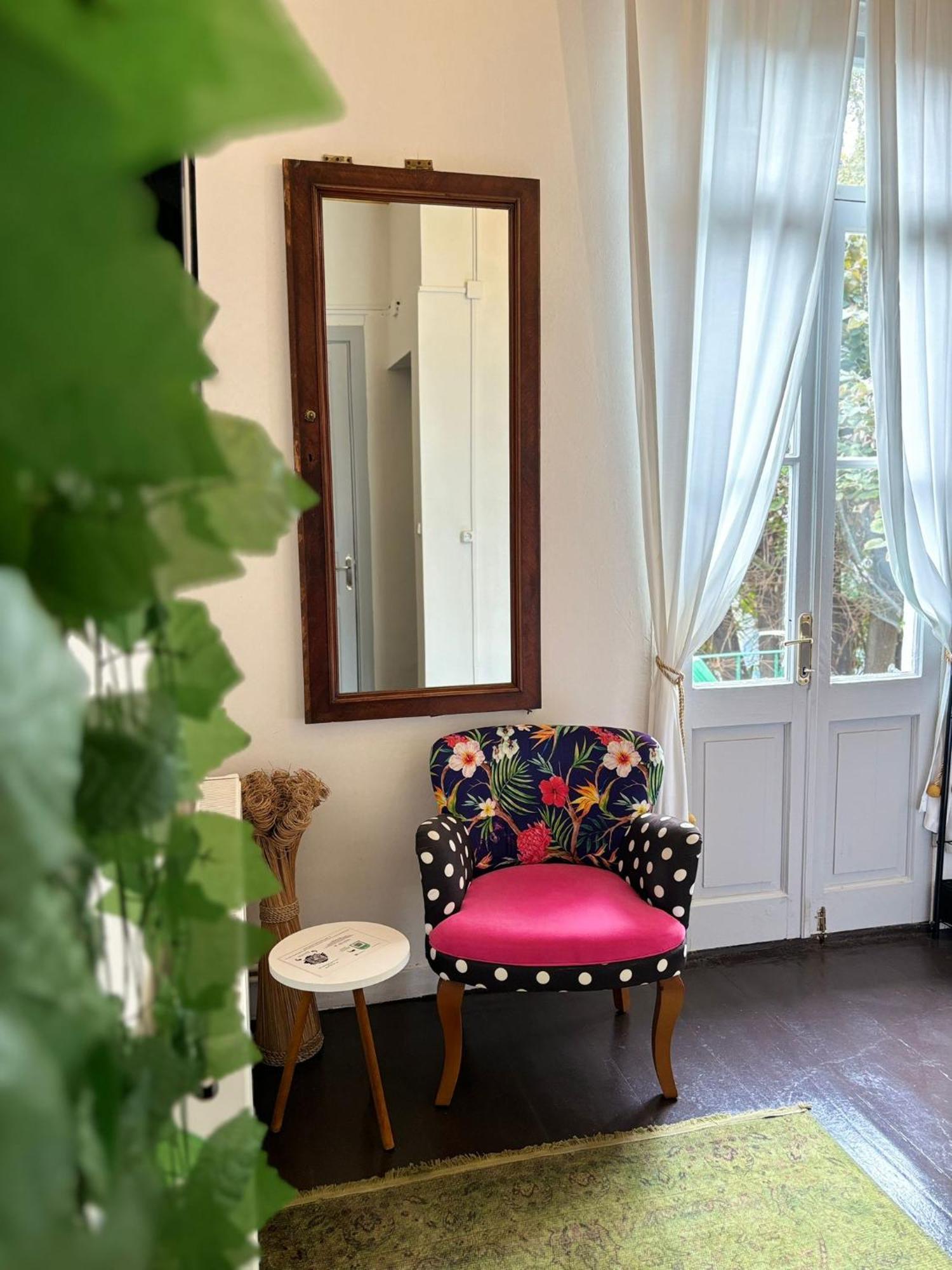No16 Ada Hotel Adalar Ngoại thất bức ảnh