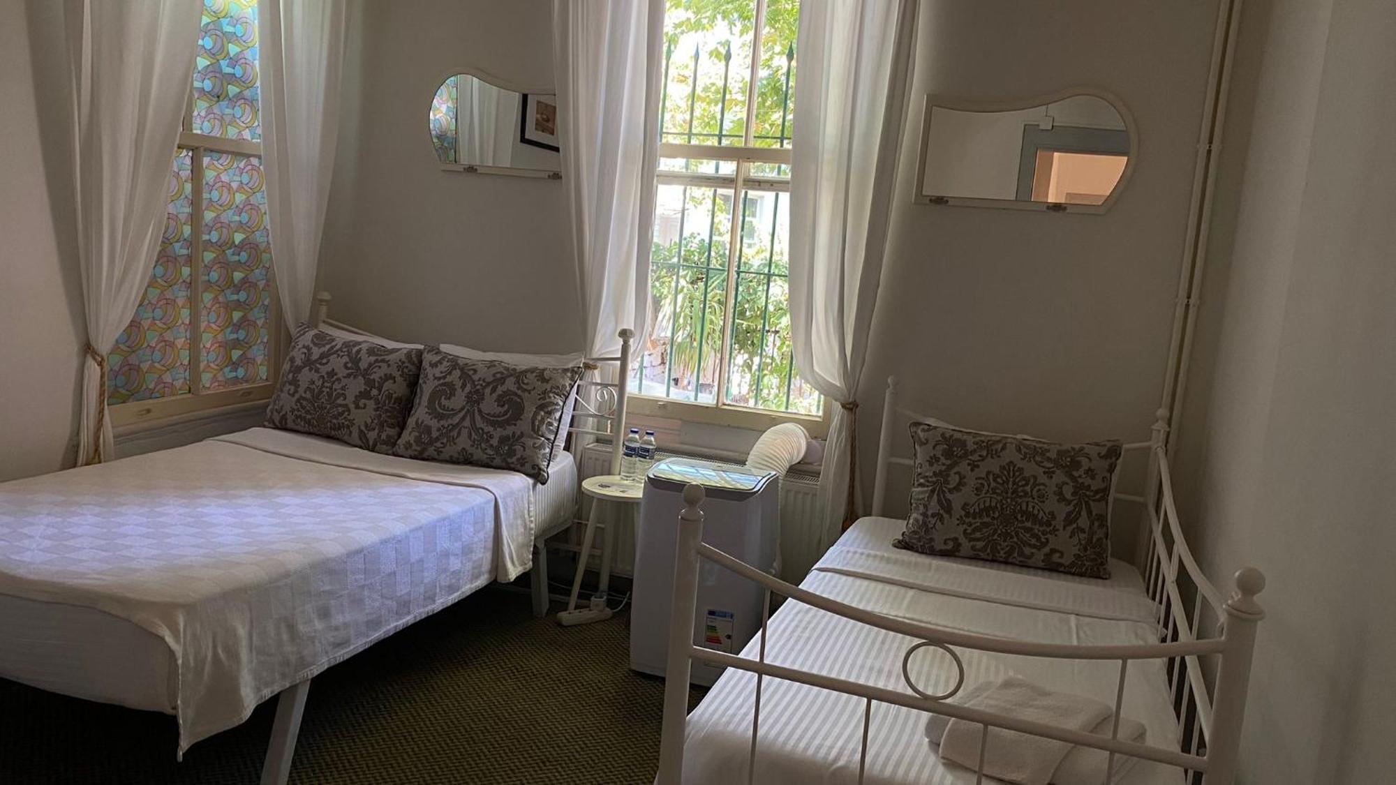 No16 Ada Hotel Adalar Ngoại thất bức ảnh
